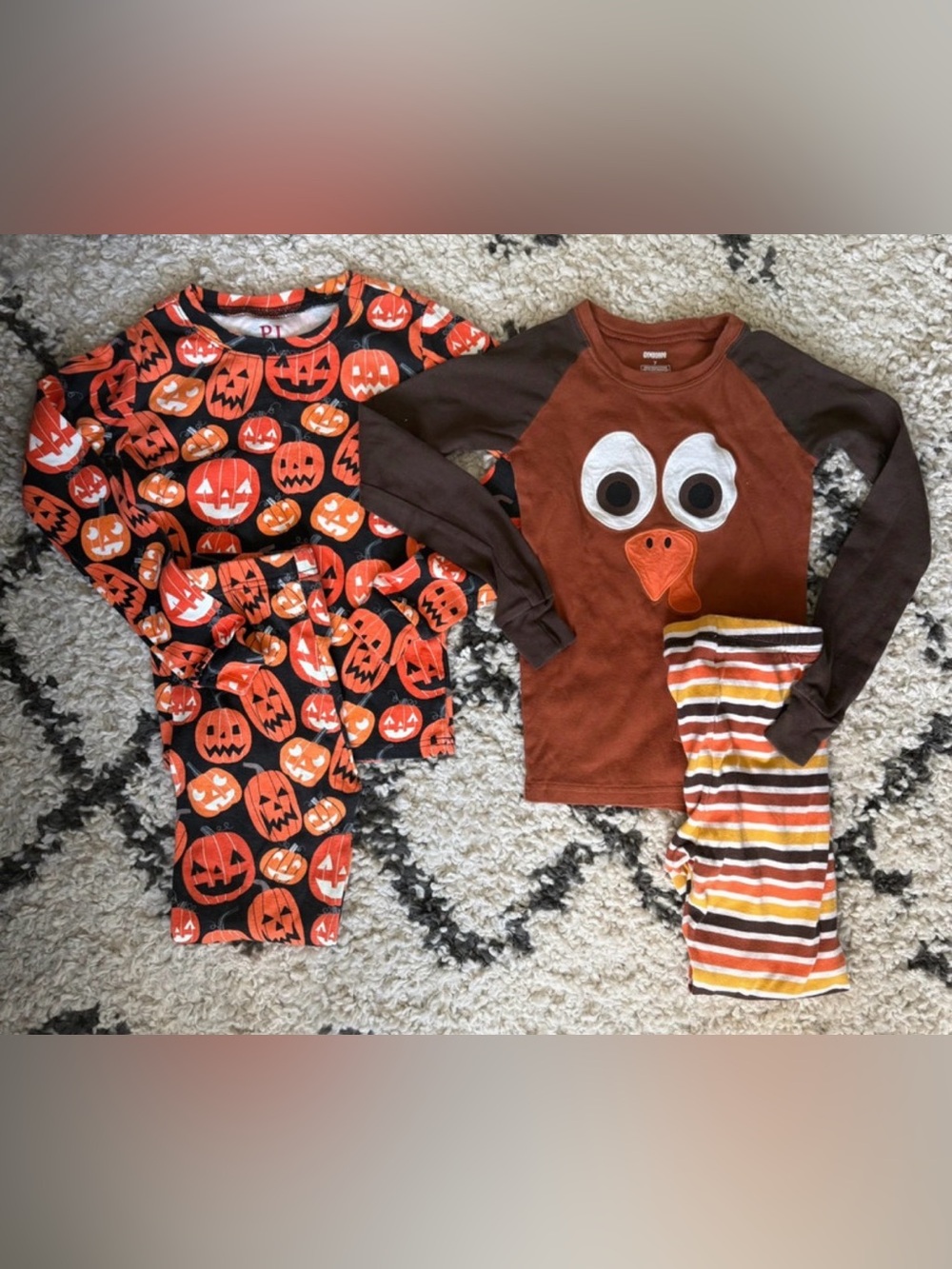 Girls PJ set size 7